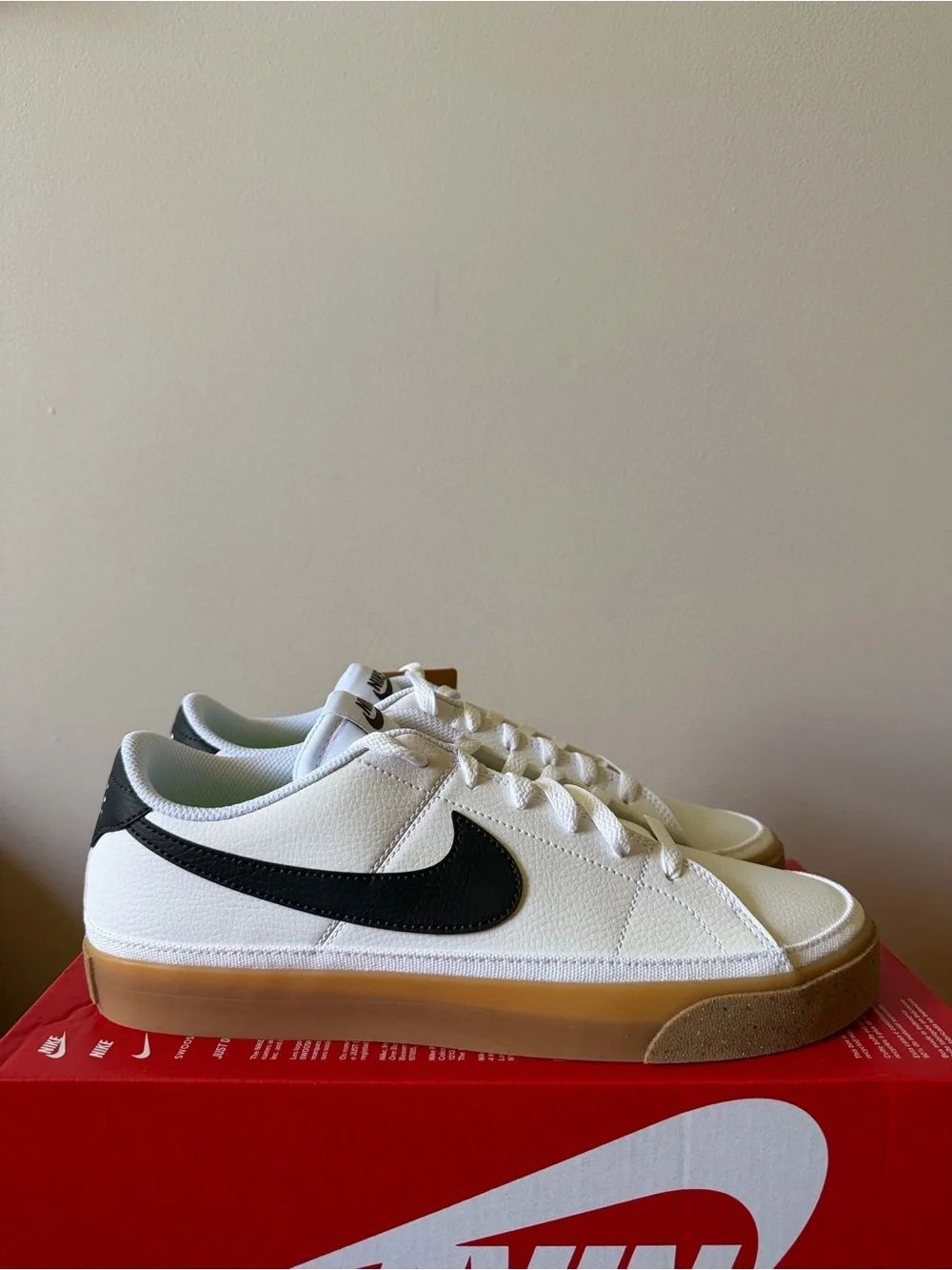 Nike Court Legacy White Gum Yellow DH3161-109 Women’s Size 6